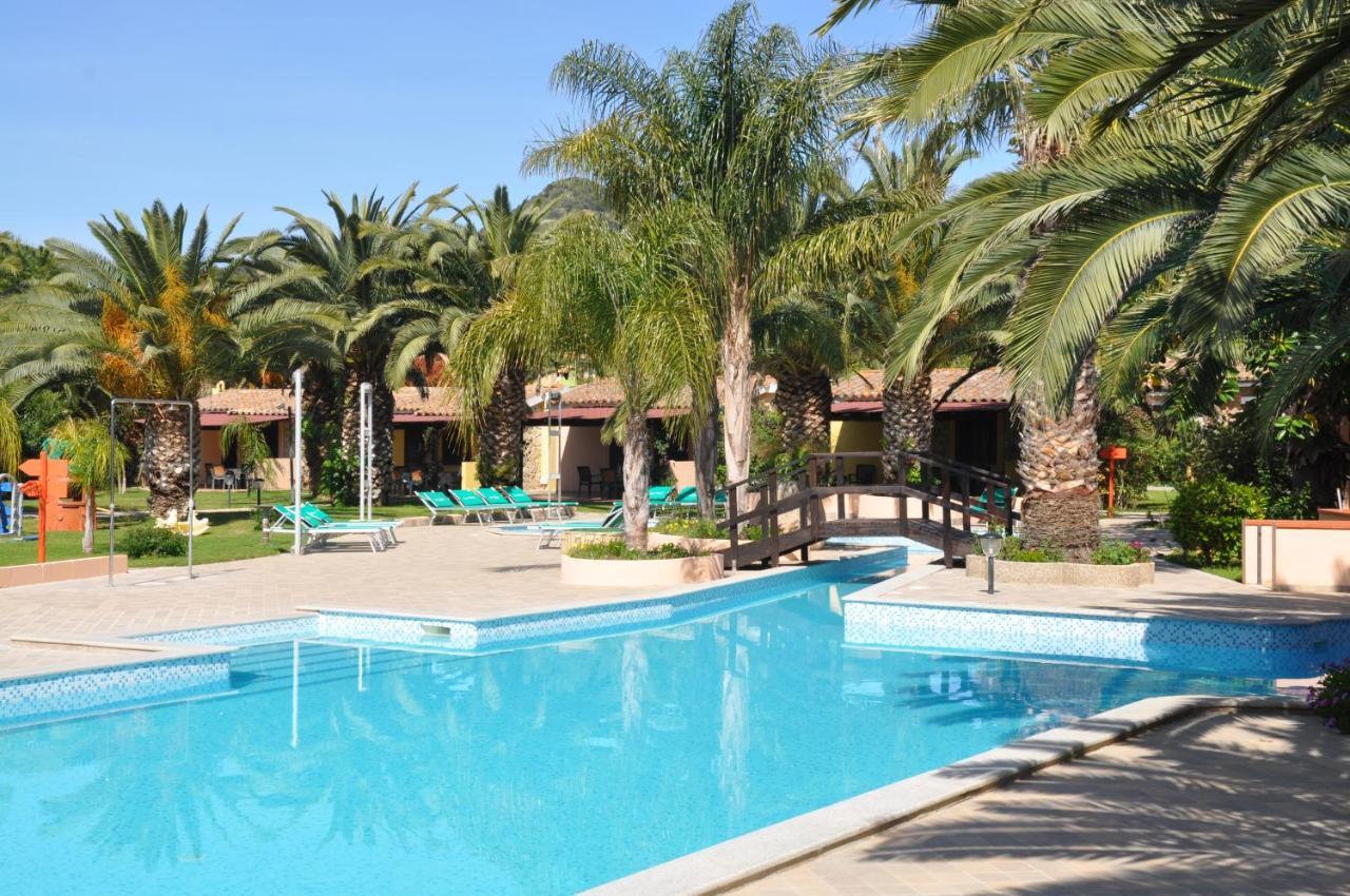 Green Village Resort Villasimius Extérieur photo
