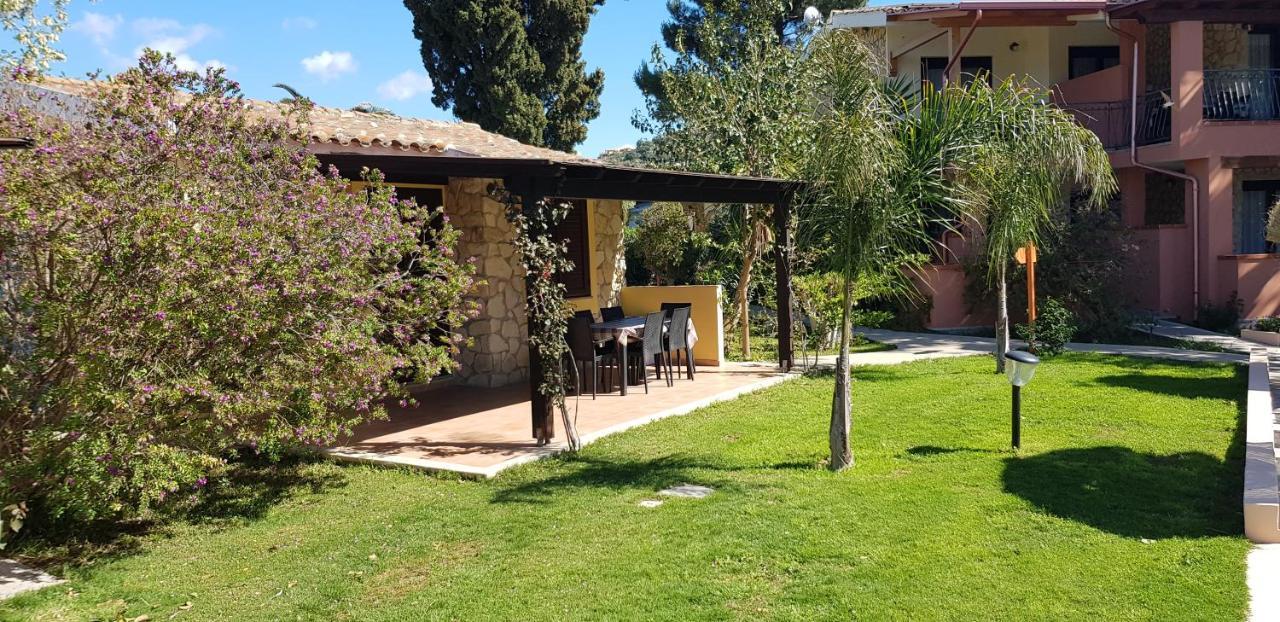 Green Village Resort Villasimius Extérieur photo