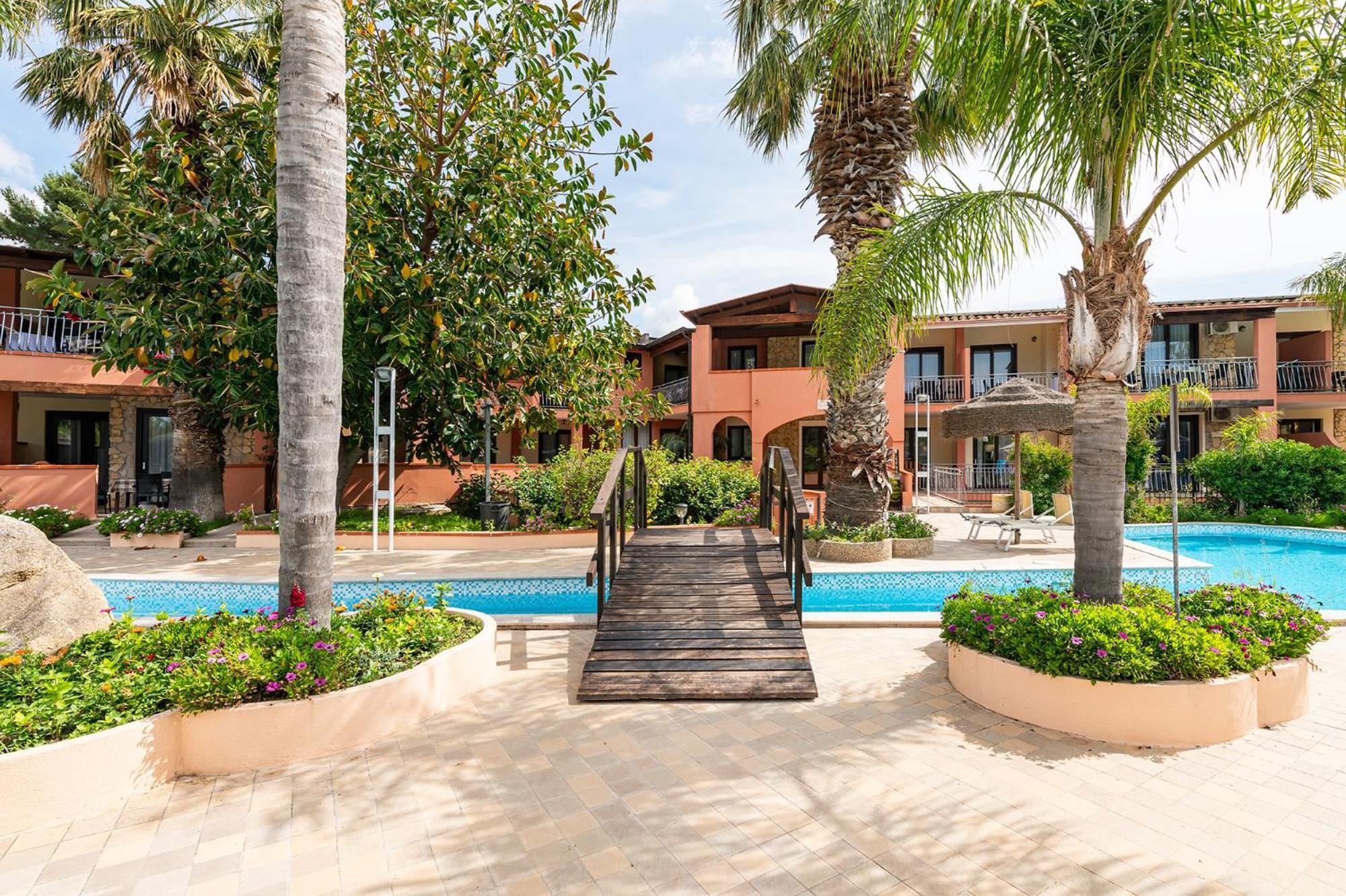 Green Village Resort Villasimius Extérieur photo