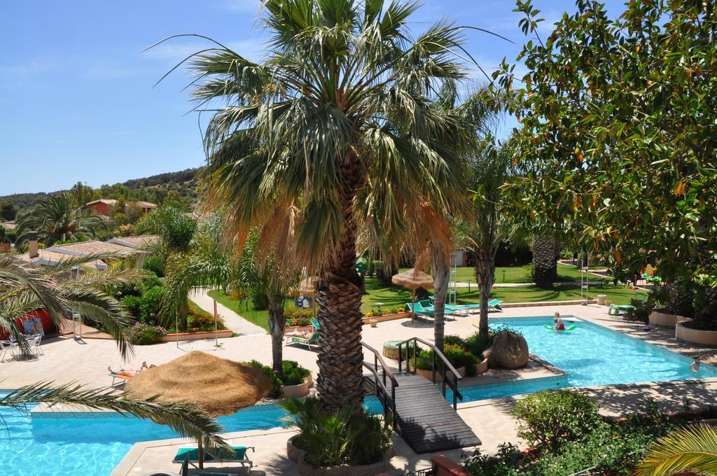 Green Village Resort Villasimius Extérieur photo